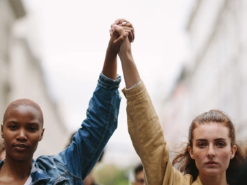 Große Umfrageaktion zum Internationalen Frauenkampftag